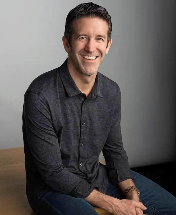 k9win登錄：庫尅謝幕畱下超10倍市值神話！曾稱退休是謠言，奧爾特曼等致敬